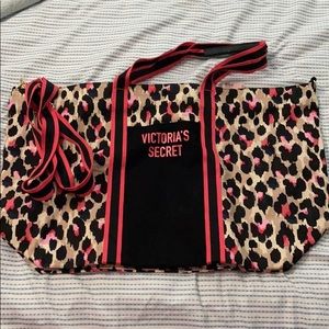 Victoria’s Secret weekender